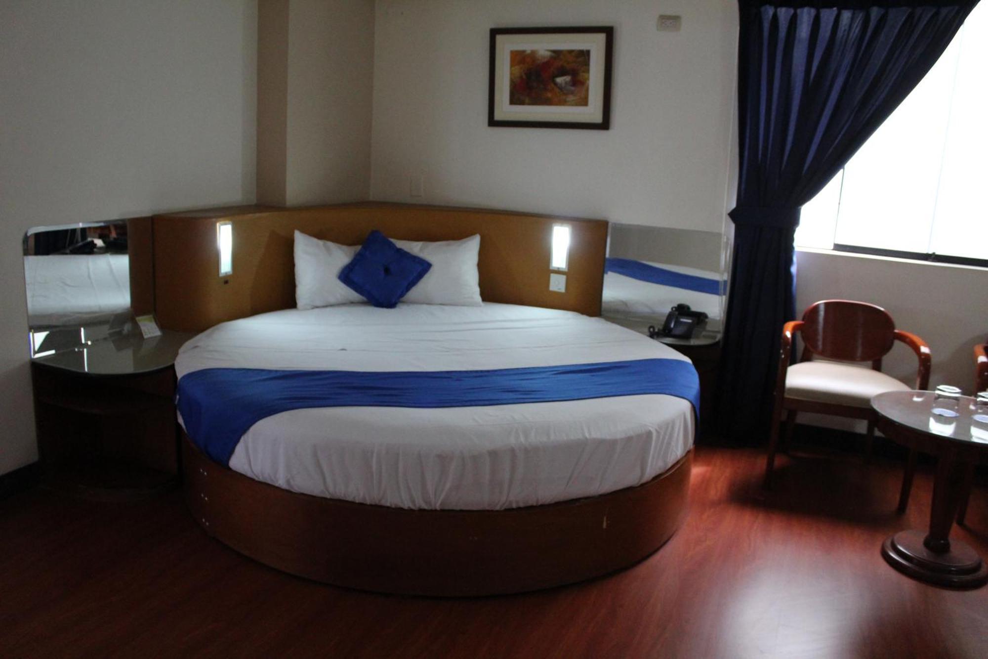 Blue Star Hotel ลิมา ภายนอก รูปภาพ